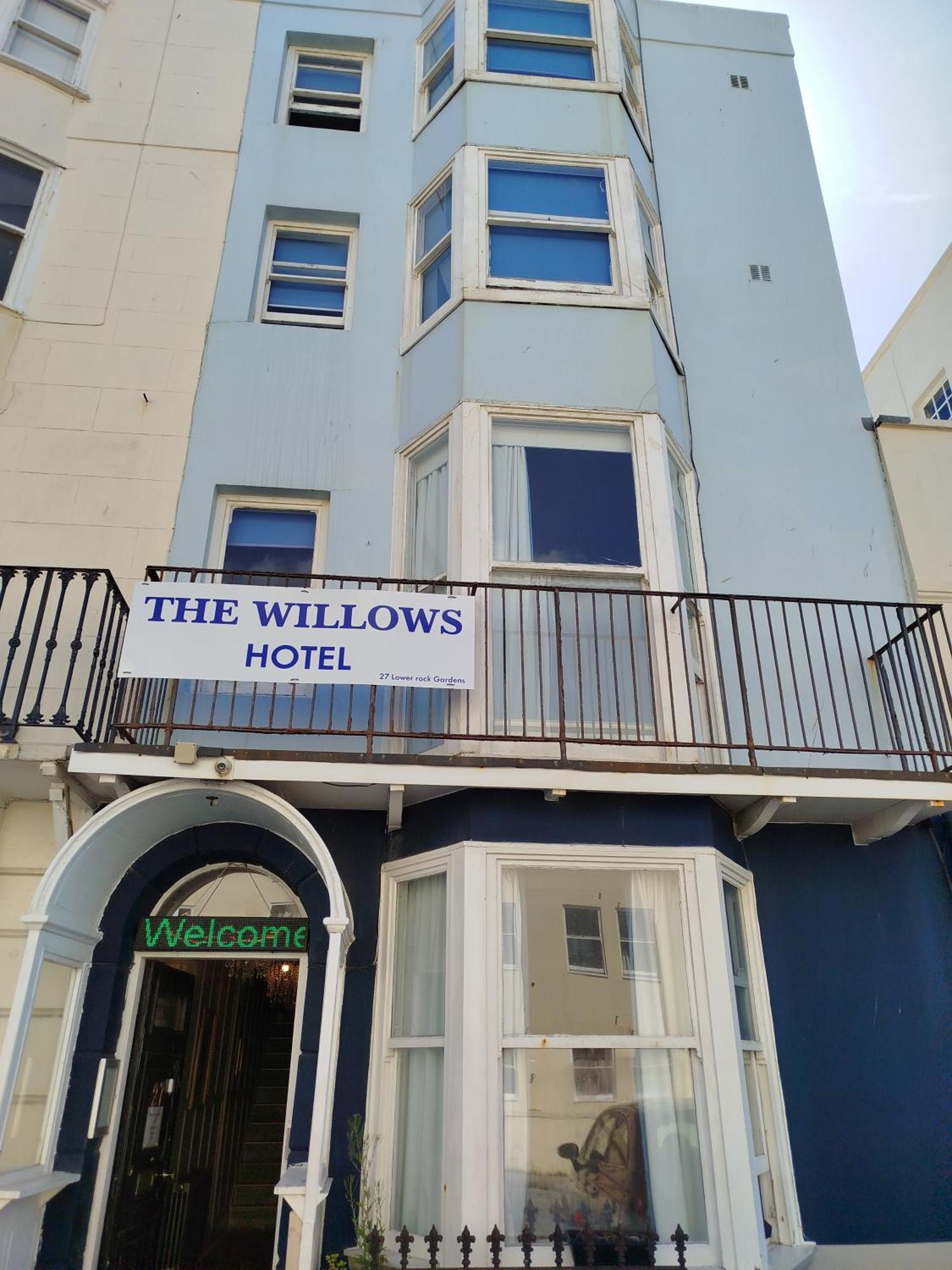 The Willows Hove Exteriér fotografie